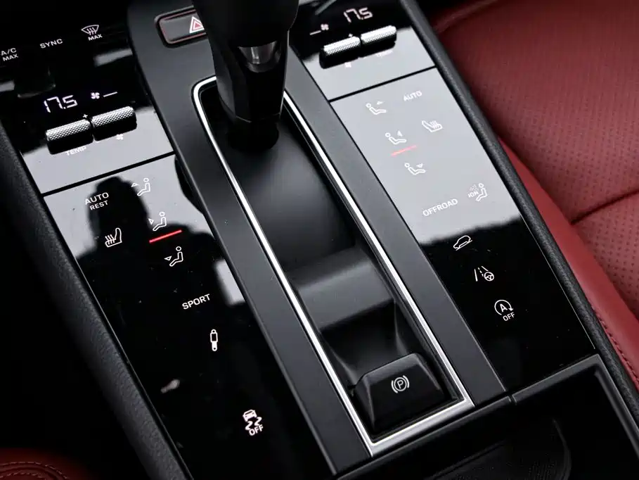 Porsche Macan 2025 2025 Macan 2.0T Dream Chaser Edition
