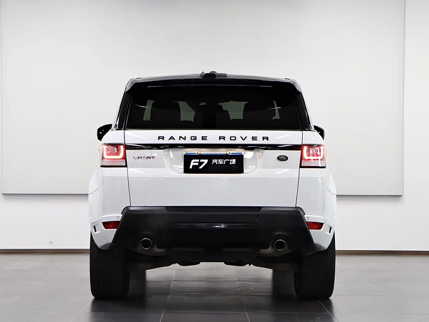 Land Rover Range Rover Sport 2016 3.0 SC V6 HST фото 5