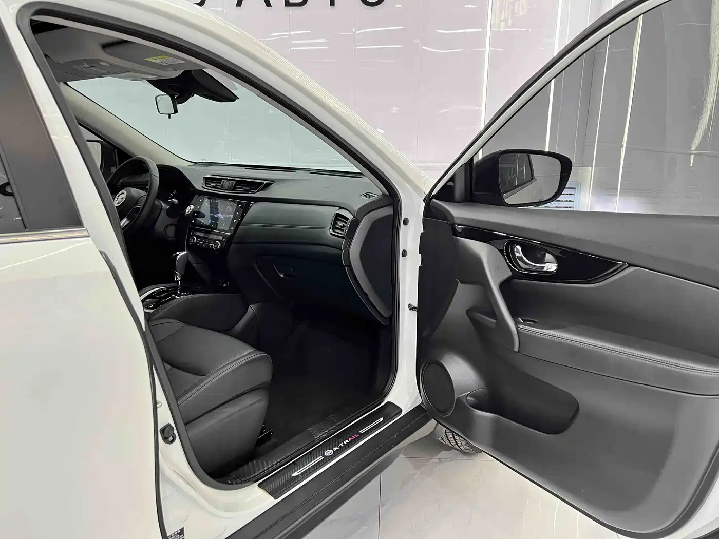 NISSAN QIJUN