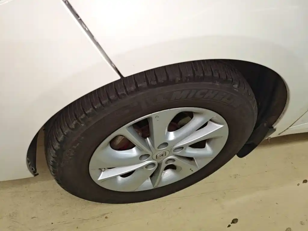 Renault Fluence 2015 2015 2.0L Fashion Edition