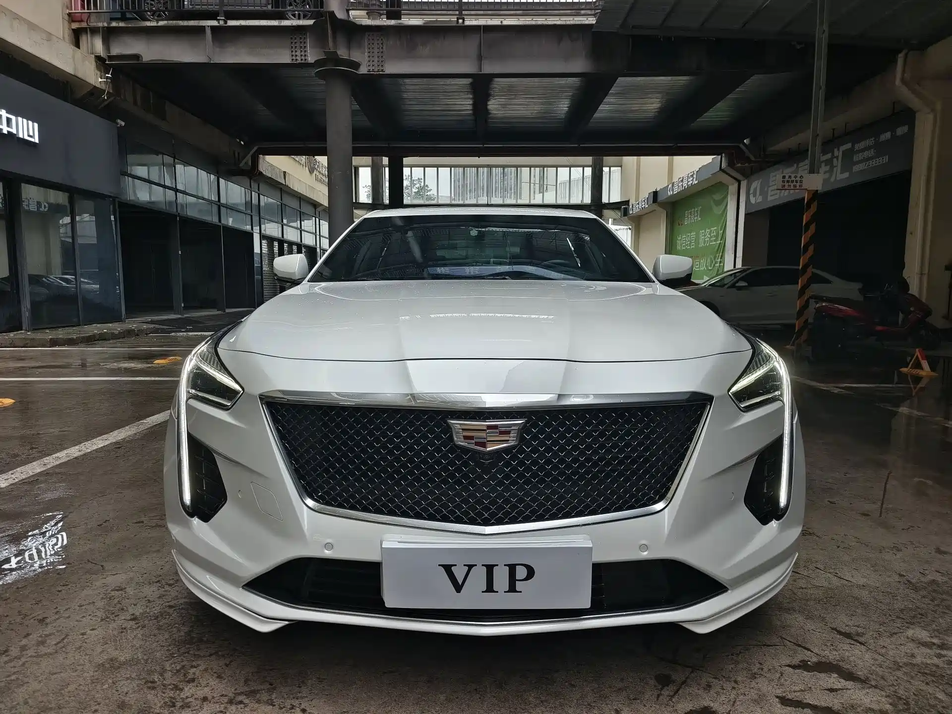 Фото 2 - Cadillac CT6