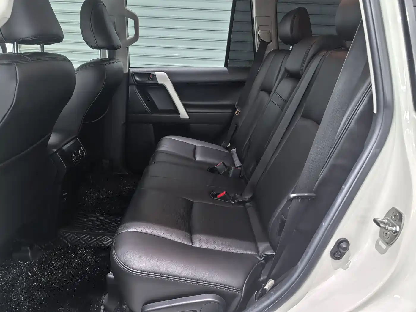 Toyota Prado 2018 3.5L Auto SX фото 3