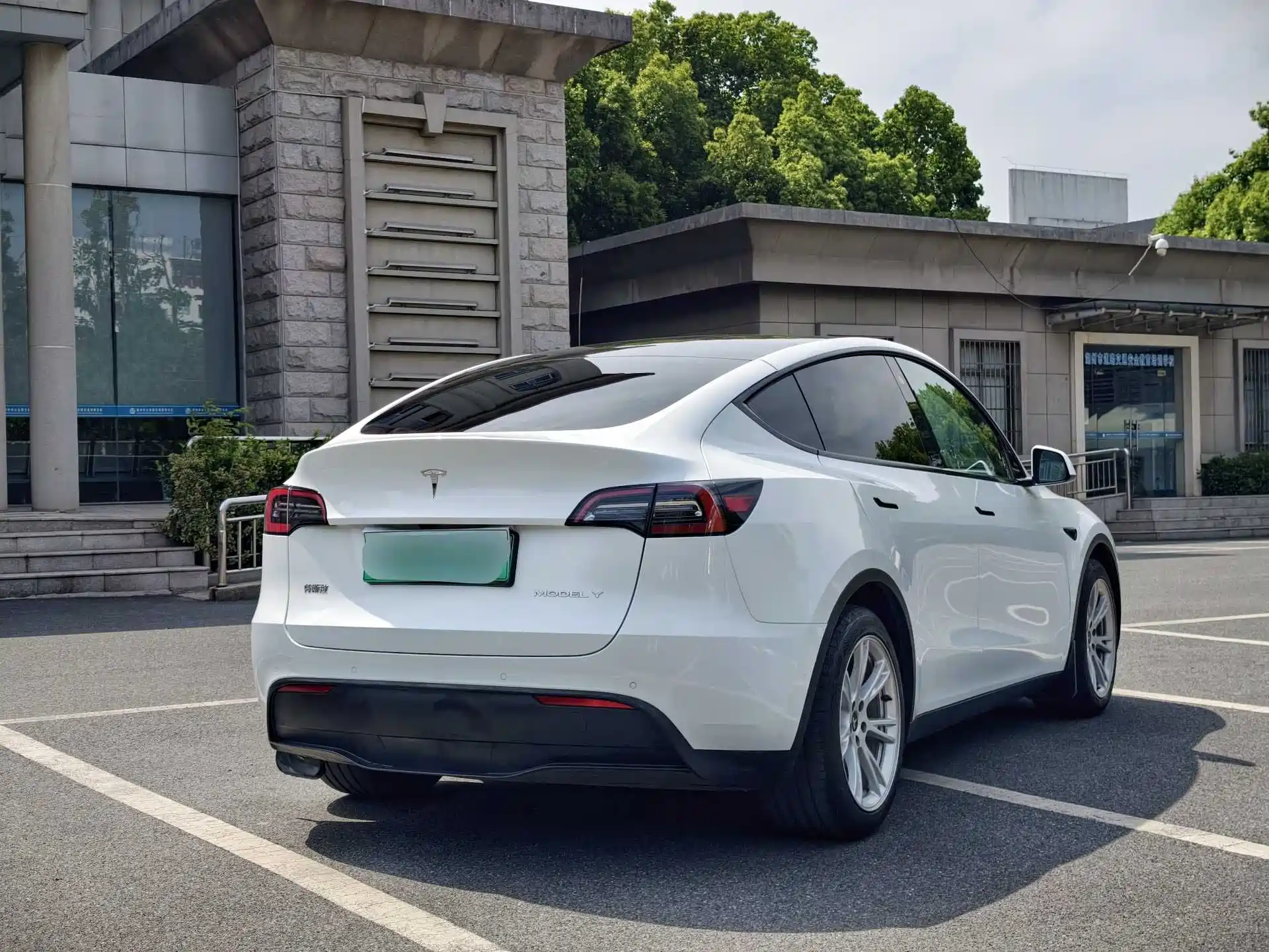 Фото 7 - Tesla Model Y
