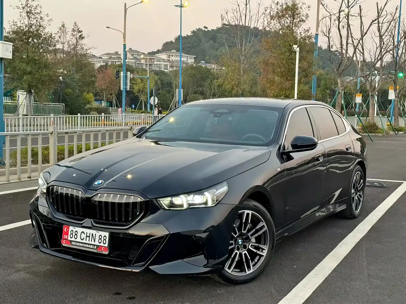 BMW 5 Series 2025 530Li Leading M Sport Package