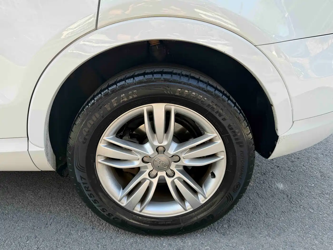 Фото 9 - Audi Q3