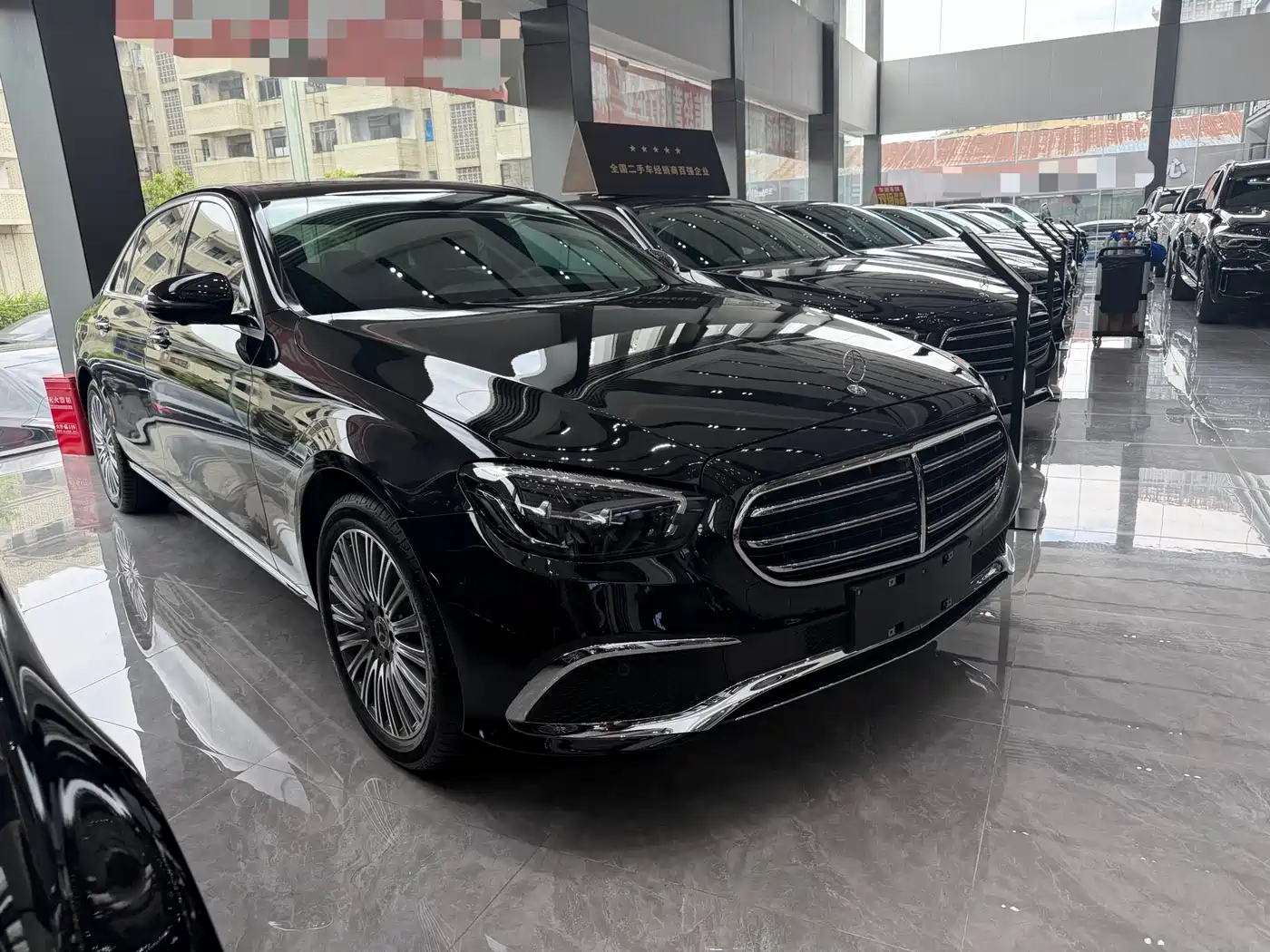 Mercedes-Benz E-Class 2022 E 300 L Luxury фото 3