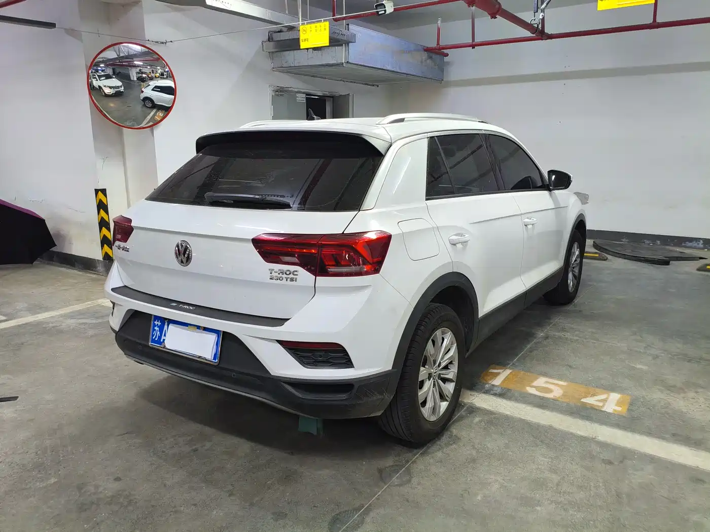 Volkswagen T-ROC 2018 230TSI DSG 2WD Fashion China V фото 4