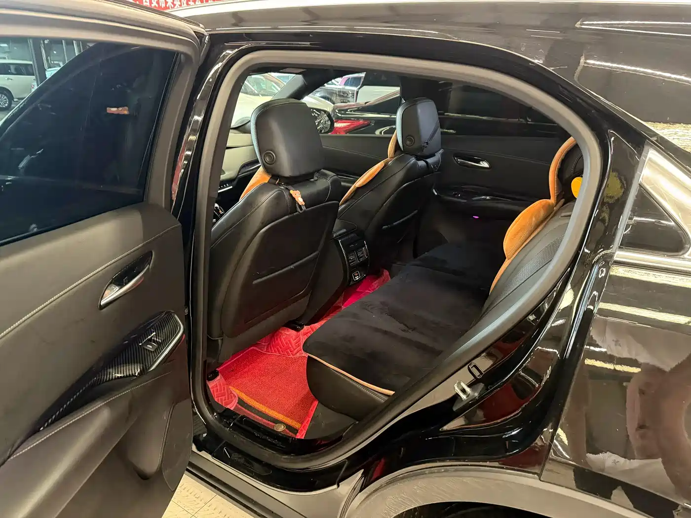 Cadillac XT4 2021 28T FWD Technology Edition фото 6