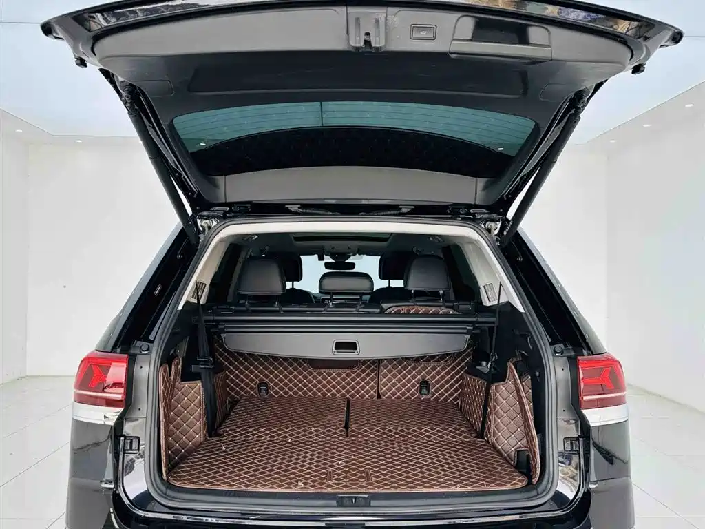 Volkswagen Teramont 2023 Facelift 380TSI AWD Prestige Luxury фото 25