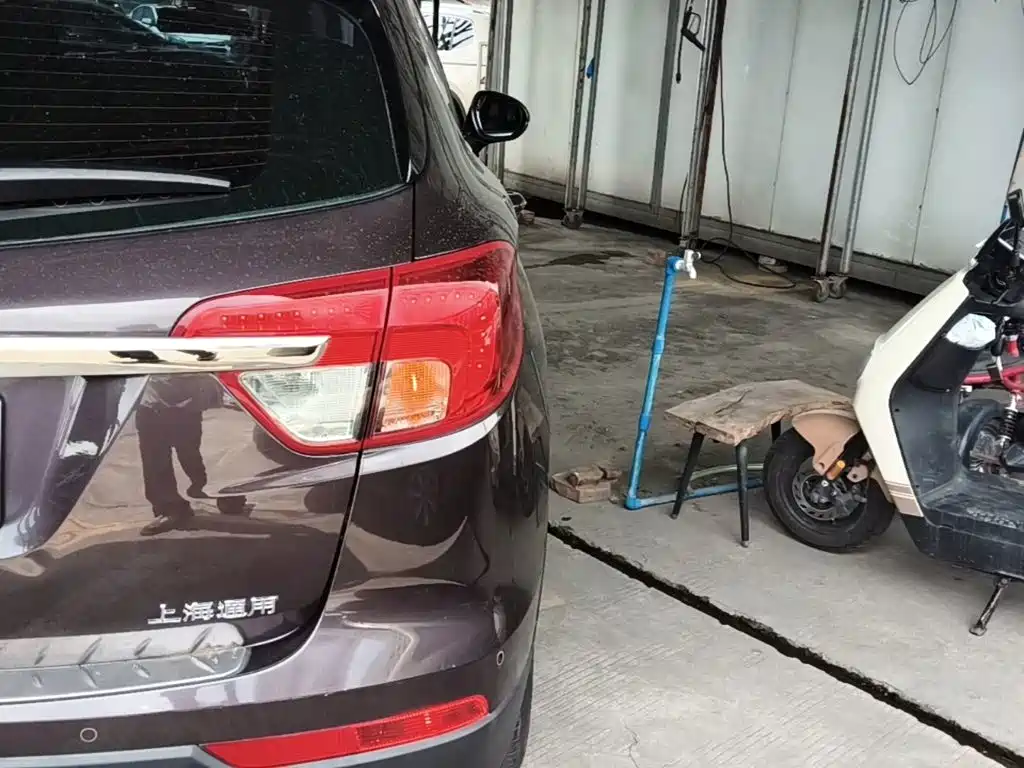 Buick Envision Plus 2015 2014 28T 4WD Elite