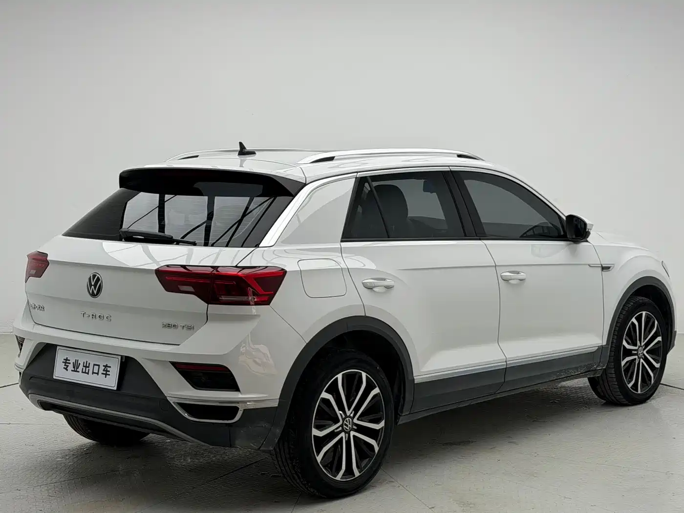 Volkswagen T-ROC 2022 280TSI DSG 2WD Comfort PLUS фото 4
