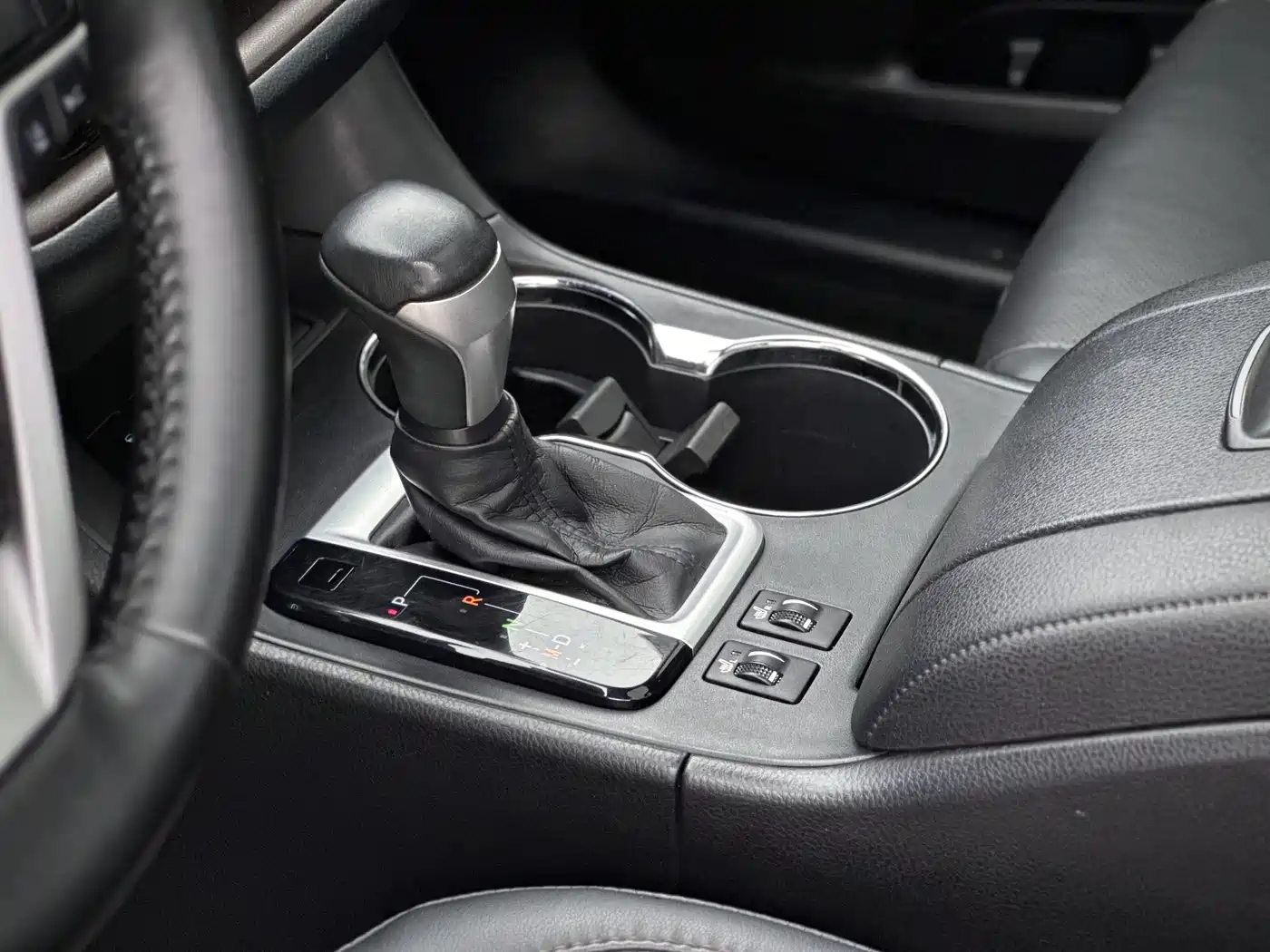 Toyota Highlander 2018 2.0T 2WD Luxury 7-seater (China V) фото 5