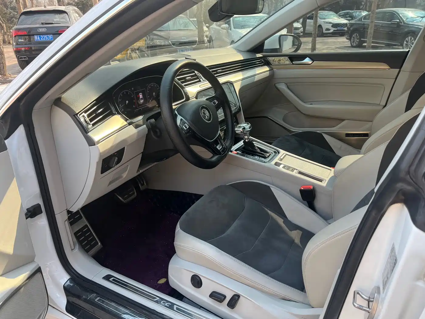 Volkswagen FAW-Volkswagen CC 2019 330TSI Luxury Appearance (China V) фото 7