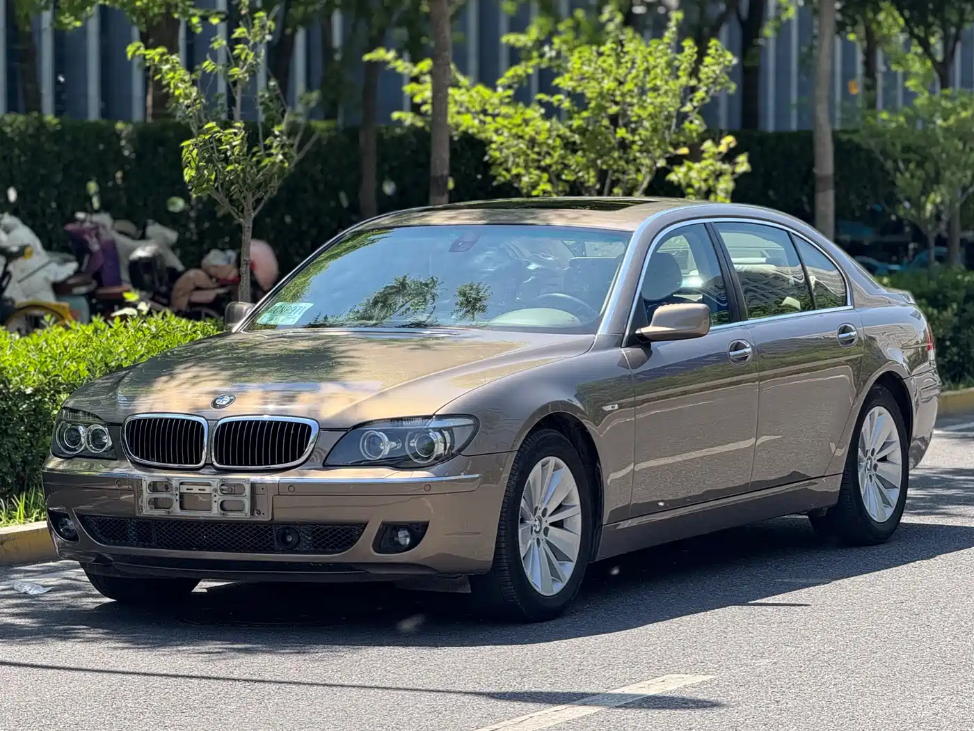 BMW 7 Series 2005 Model 740Li