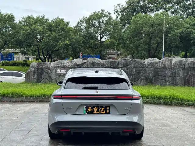 NIO ET5T 2024 75kWh Touring — фото 5