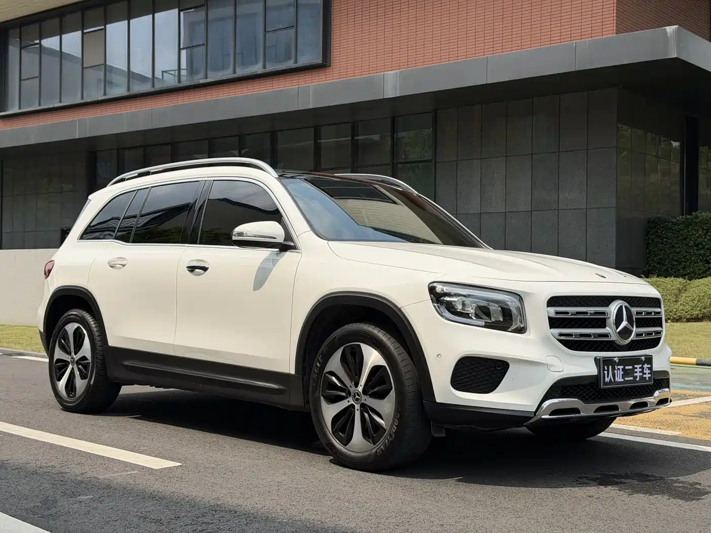 Mercedes-Benz GLB 2022 Model GLB 200 Fashion Edition фото 20