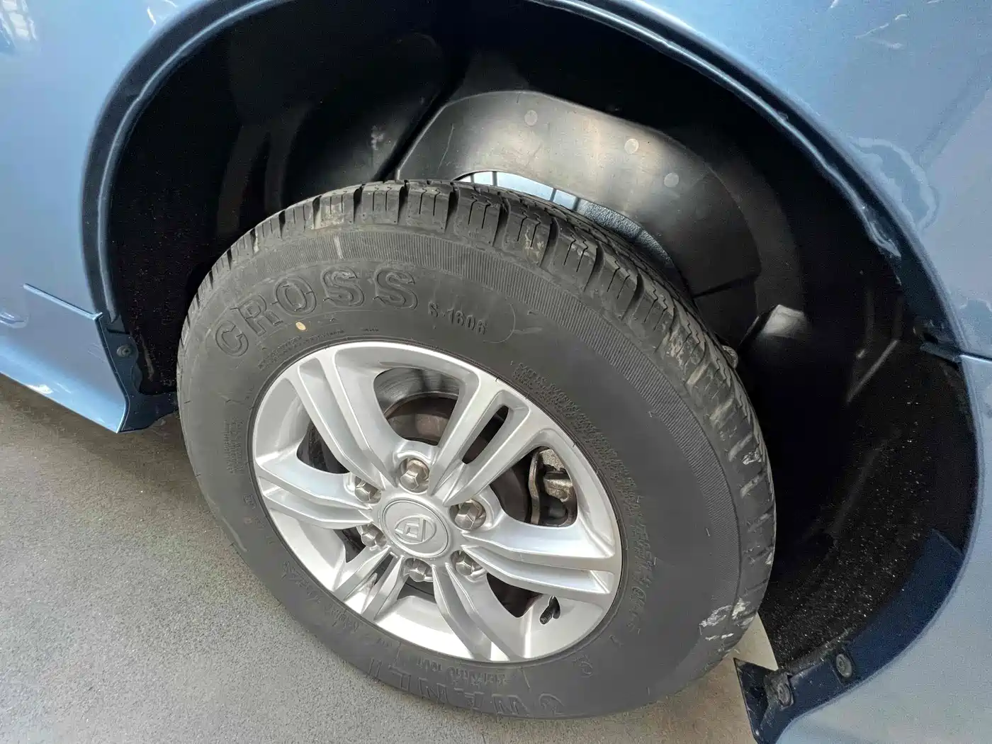 SAIC Maxus Maxus G10 2018 PLUS 1.9T Manual Elite Edition Diesel фото 11