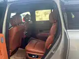 صورة 8 - Li Auto L8