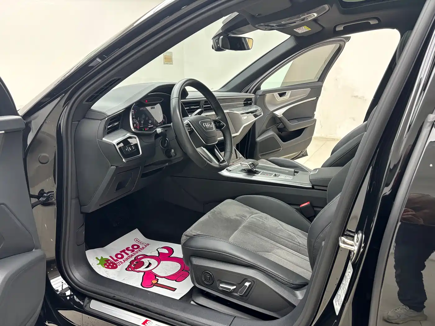 Audi A6L 2023 40 TFSI Luxury Dynamic фото 9