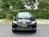 Фото 13 - Volkswagen Touareg