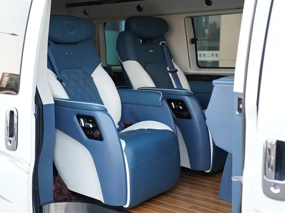 GMC Savana 2016 2015 5.3L G600S 4WD Elegance Edition
