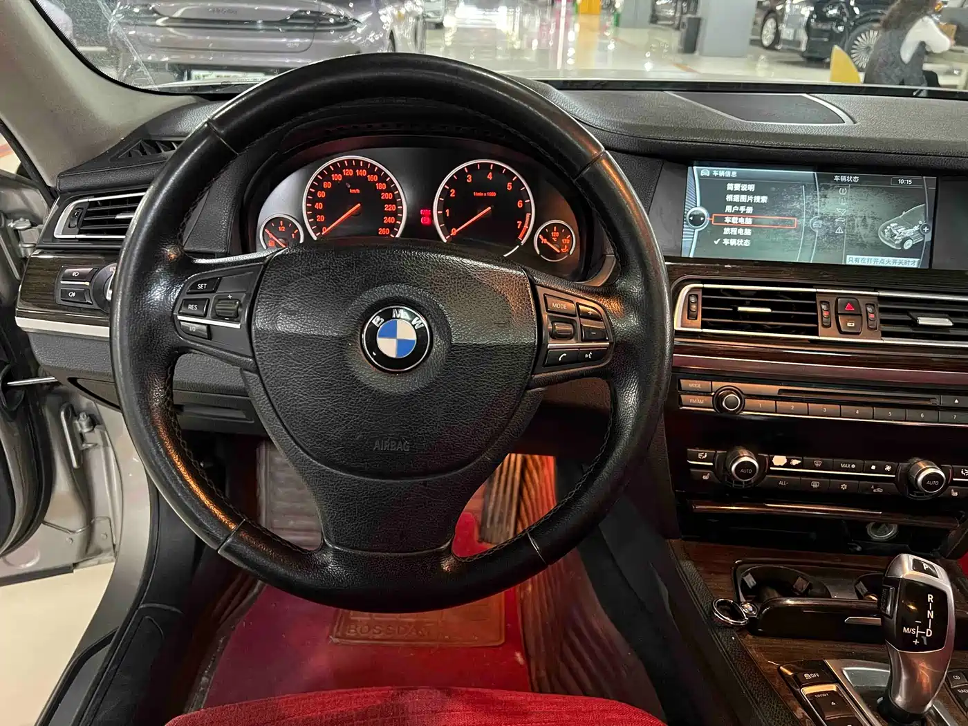 BMW 7 Series 2009 Model 740Li Leading Edition фото 9