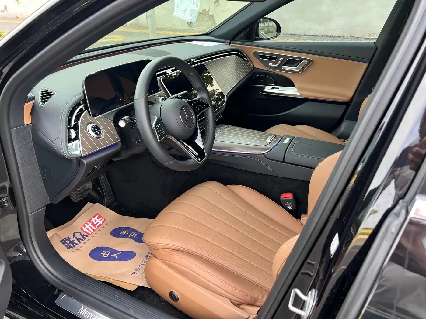 Mercedes-Benz E-Class 2024 E 300 L Fashion фото 6