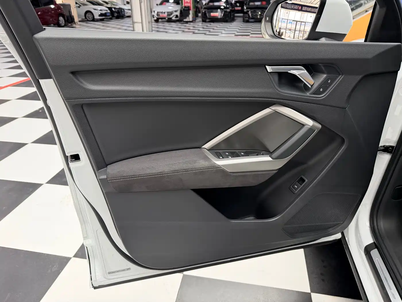 Audi Q3 2022 35 TFSI Fashion Dynamic фото 6