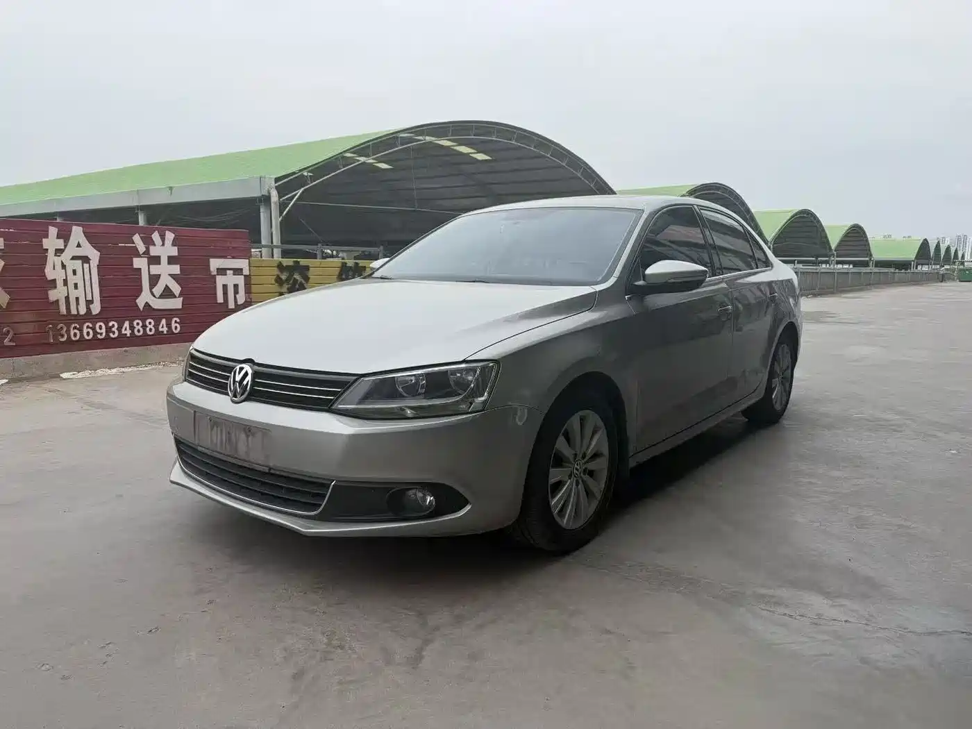 Volkswagen Sagitar 2014 Facelift 1.6L Automatic Comfort
