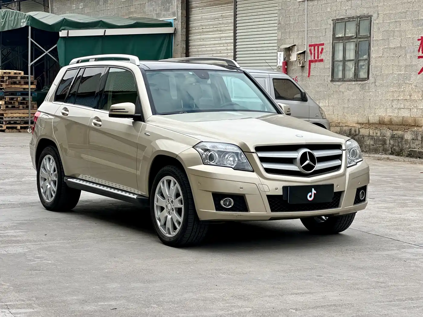 Mercedes-Benz GLK-Class 2012 Model GLK 300 4MATIC Fashion фото 7