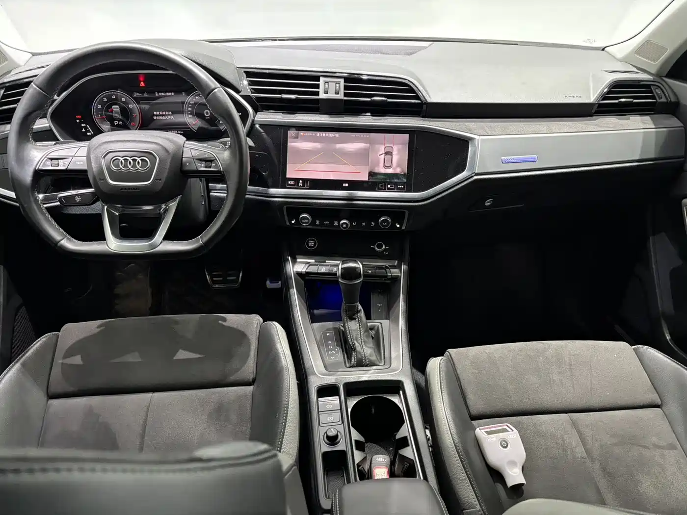 Audi Q3 2022 35 TFSI Fashion Dynamic фото 9