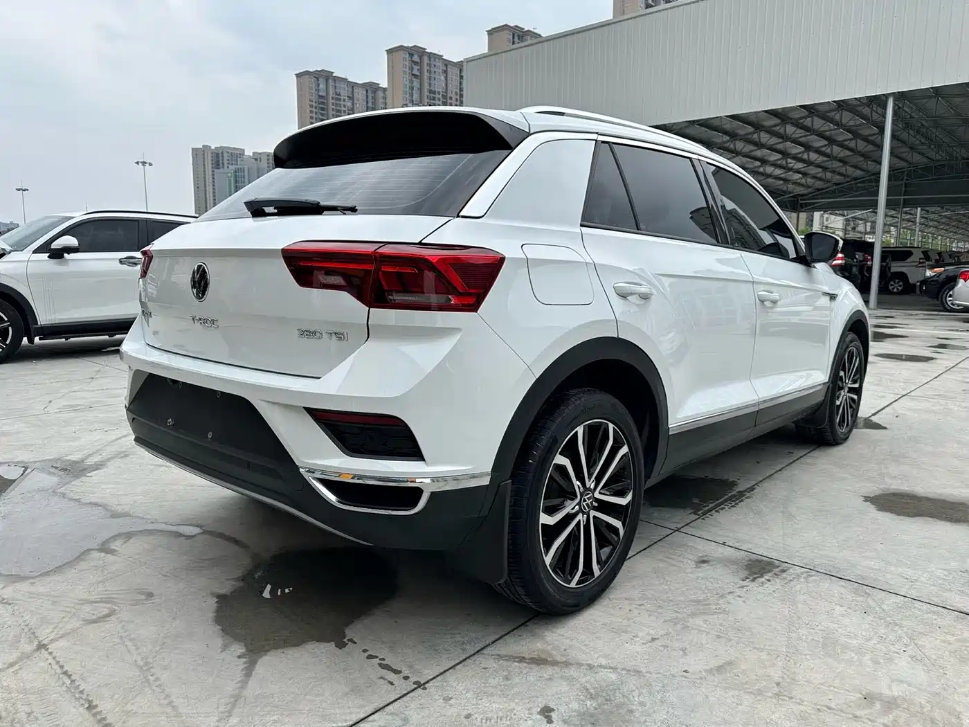 Volkswagen T-ROC 2022 280TSI DSG 2WD Comfort PLUS фото 5