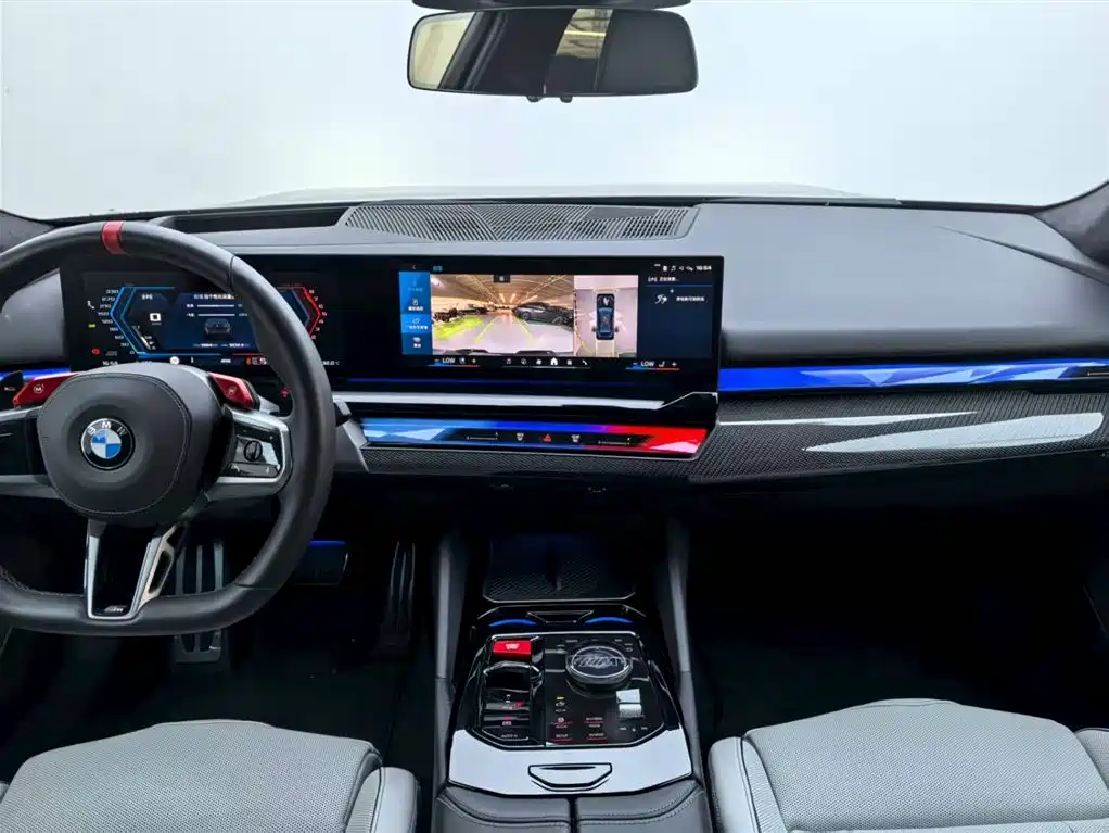 BMW M5 New Energy 2025 M5 фото 7
