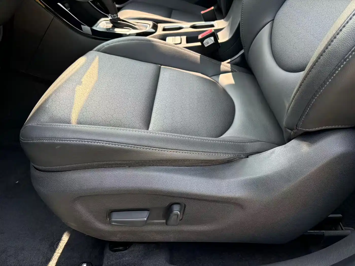Hyundai Beijing Hyundai ix35 2019 1.4T DCT 2WD Zhiyong·Enjoy China V фото 29