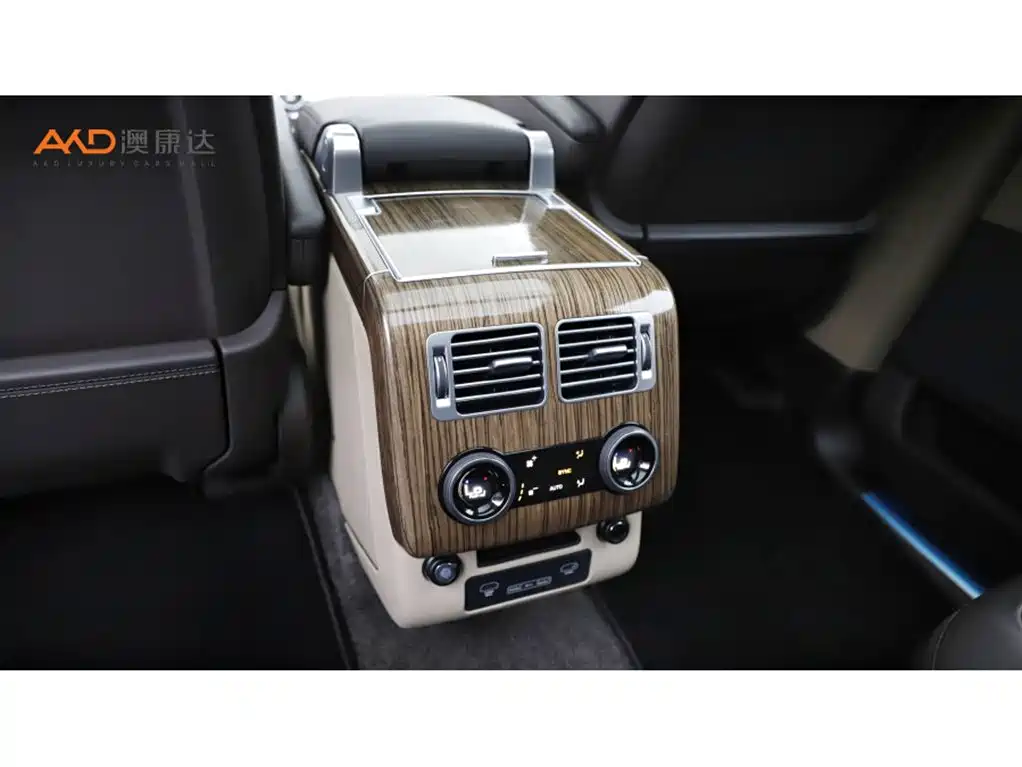 Фото 9 - Land Rover Range Rover