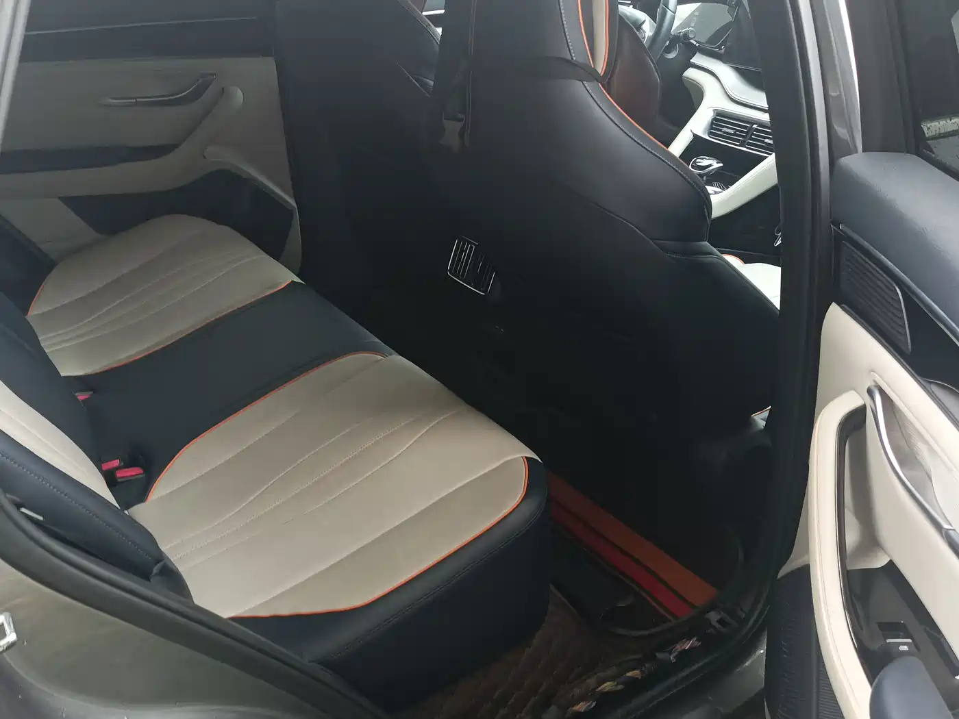 BYD Song PLUS PHEV 2021 EV Premium Model фото 9