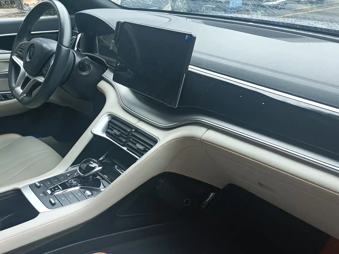 BYD Song PLUS PHEV 2021 EV Premium Model фото 11
