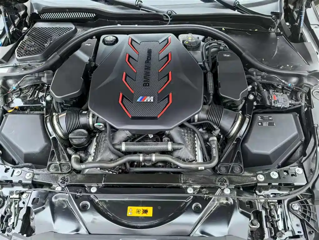BMW M5 New Energy 2025 M5 фото 17