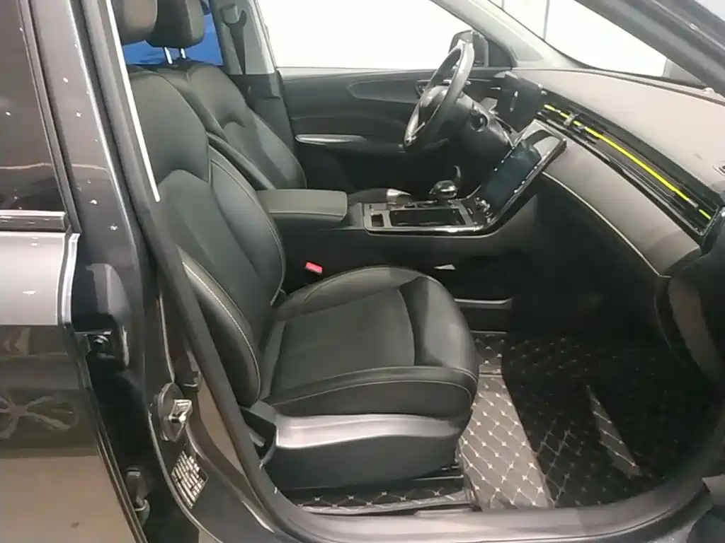 Roewe RX5 2022 2021 PLUS 330TGI Automatic China-Chic Smart Edition