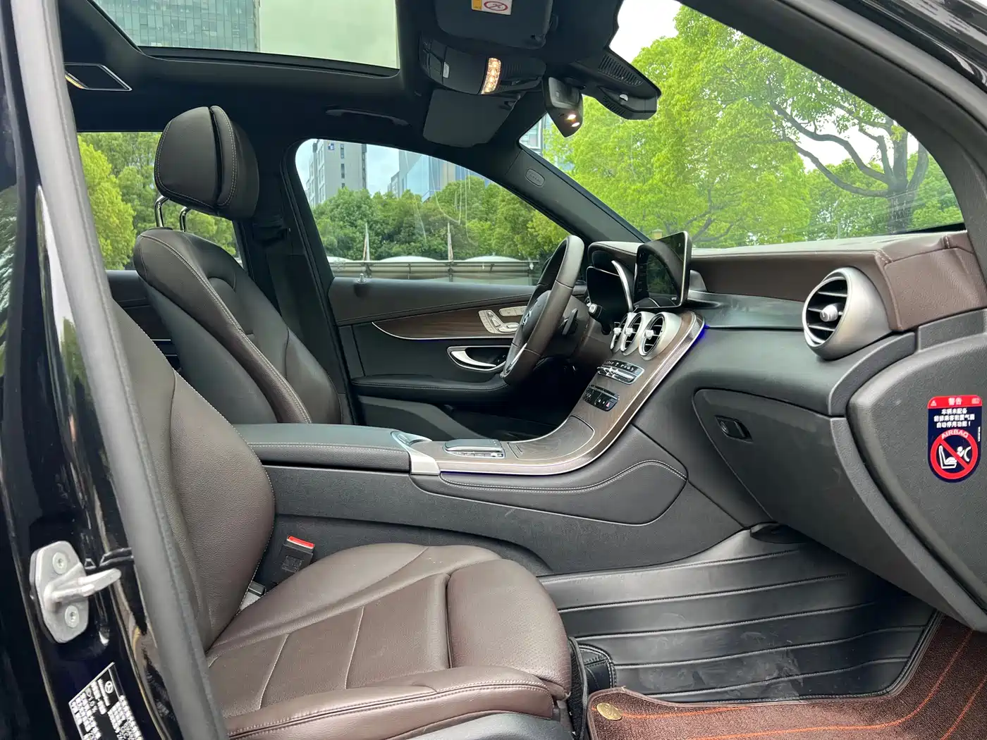 Mercedes-Benz GLC 2021 GLC 260 L 4MATIC Luxury фото 15