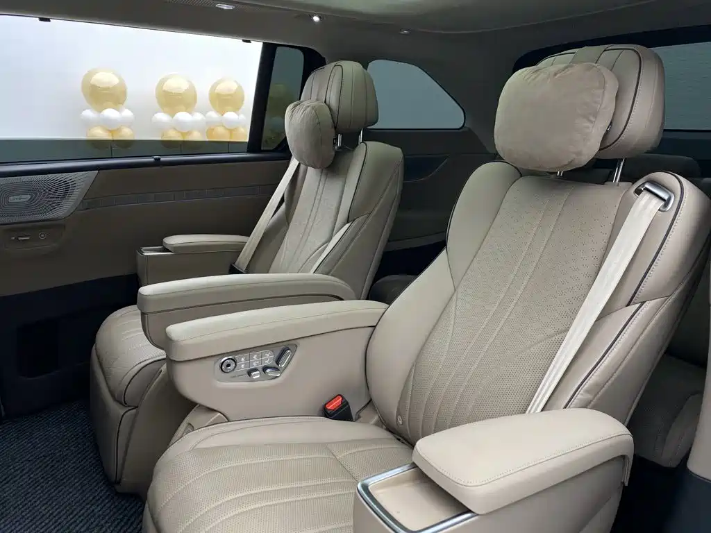 XPeng X9 2026 2025 Extended Range Edition