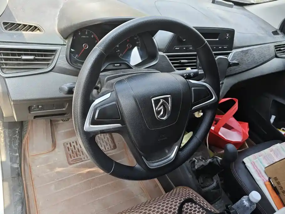 Baojun 310 2017 2016 1.2L Manual Comfort Model