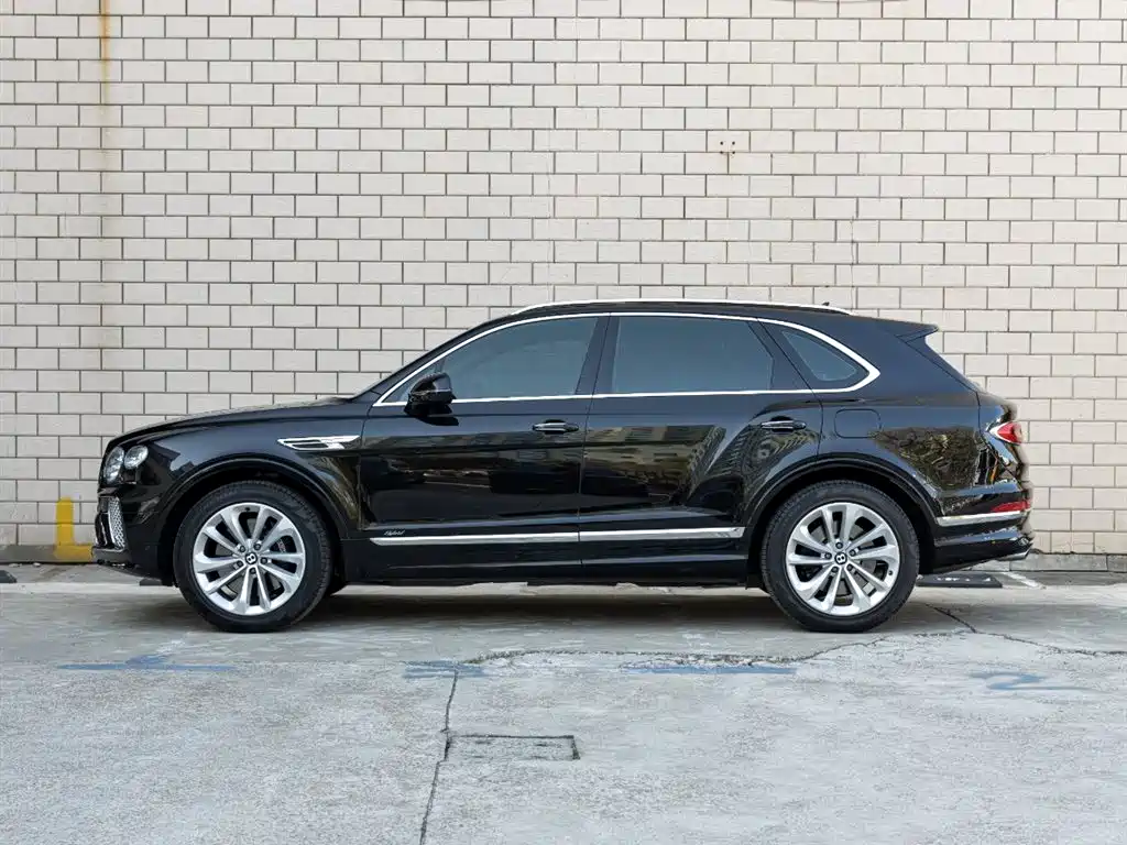 BENTLEY TIMYUE PLUG IN HYBRID