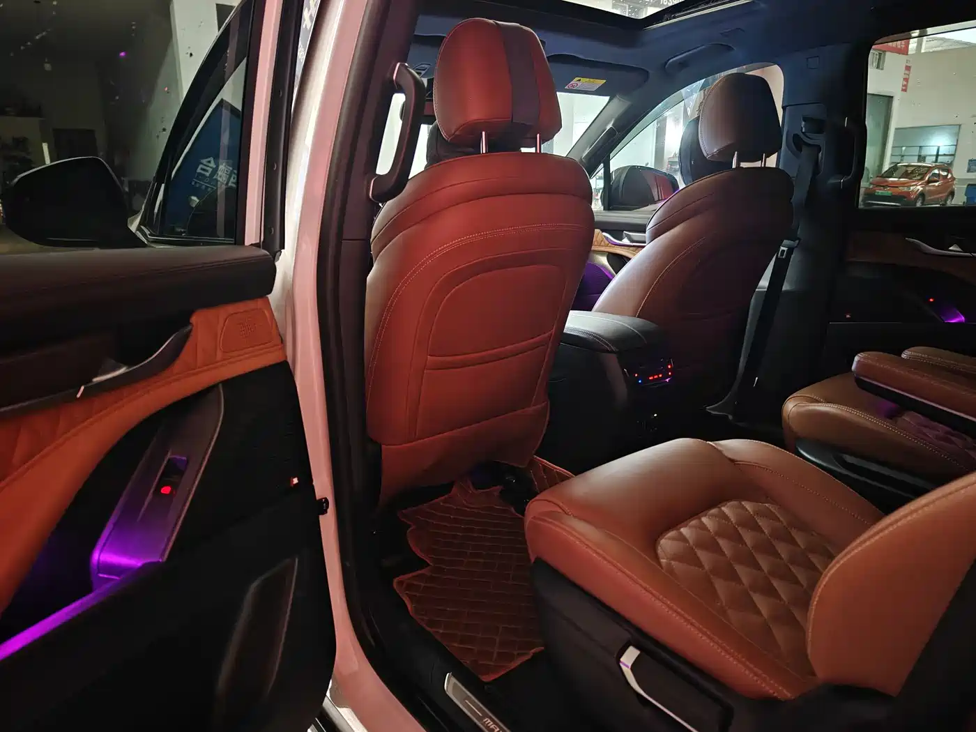 SAIC Maxus D90 Pro 2021 2.0T Diesel 4WD Lop Nur Edition 6-Seater фото 23