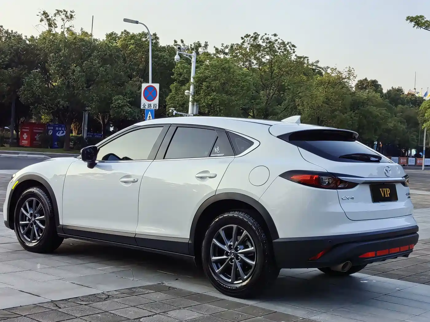 Mazda CX-4 2023 2021 2.0L Auto FWD Skyactiv Explorer Edition