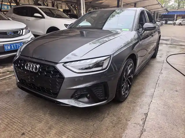 AUDI A4L 2023