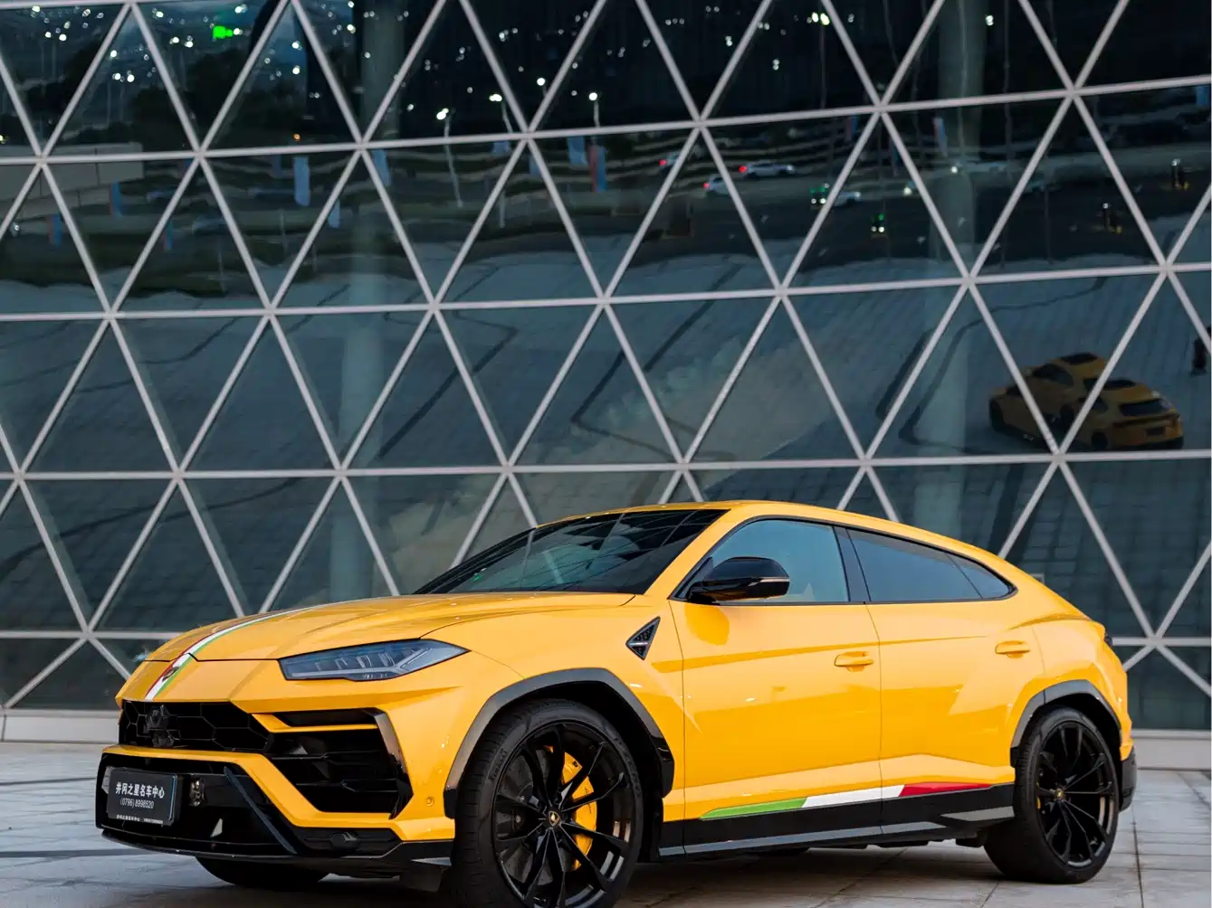 Lamborghini Urus 2021 4.0T V8 фото 24