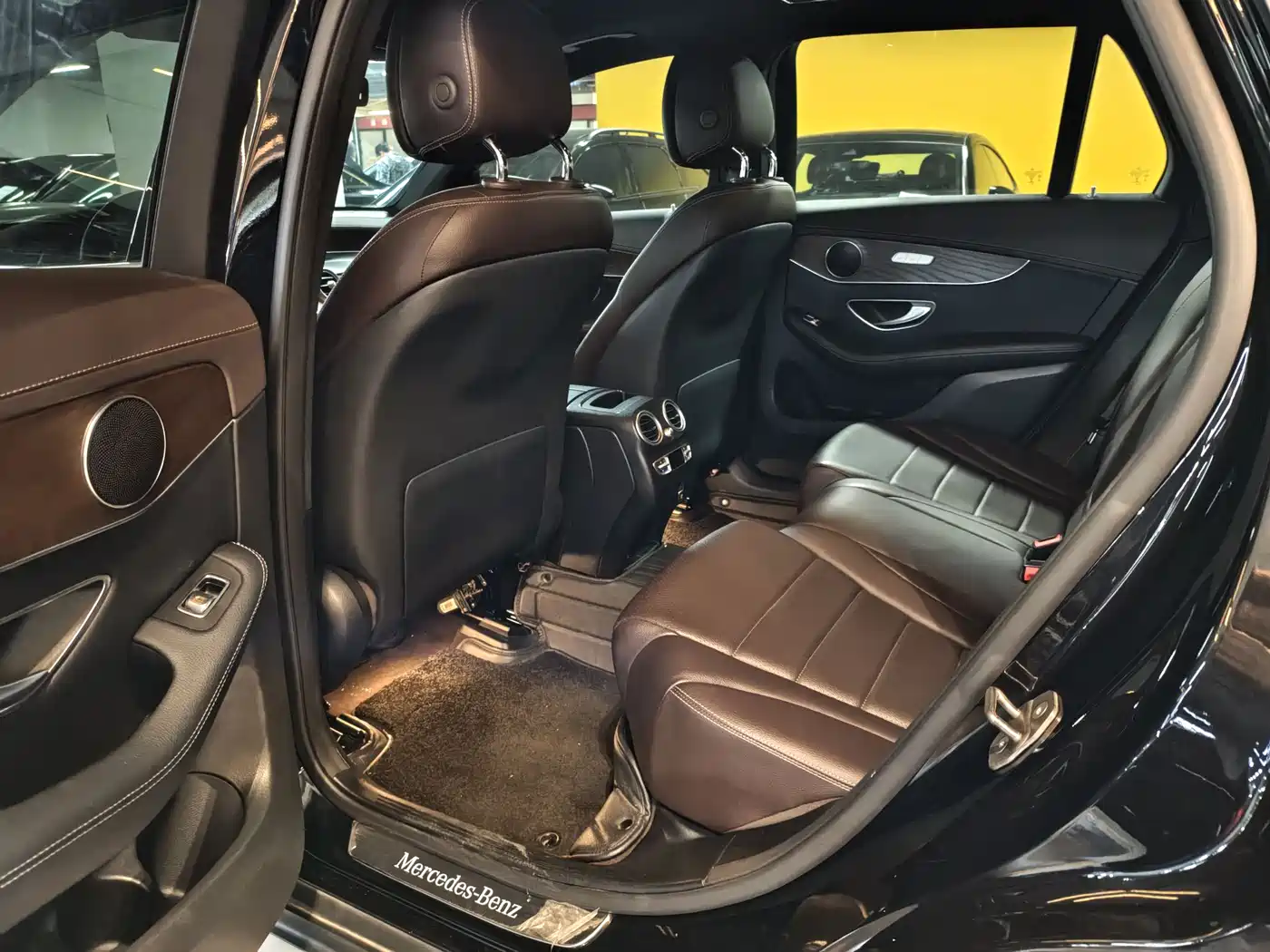 Mercedes-Benz GLC 2020 Facelift GLC 260 L 4MATIC Luxury фото 10