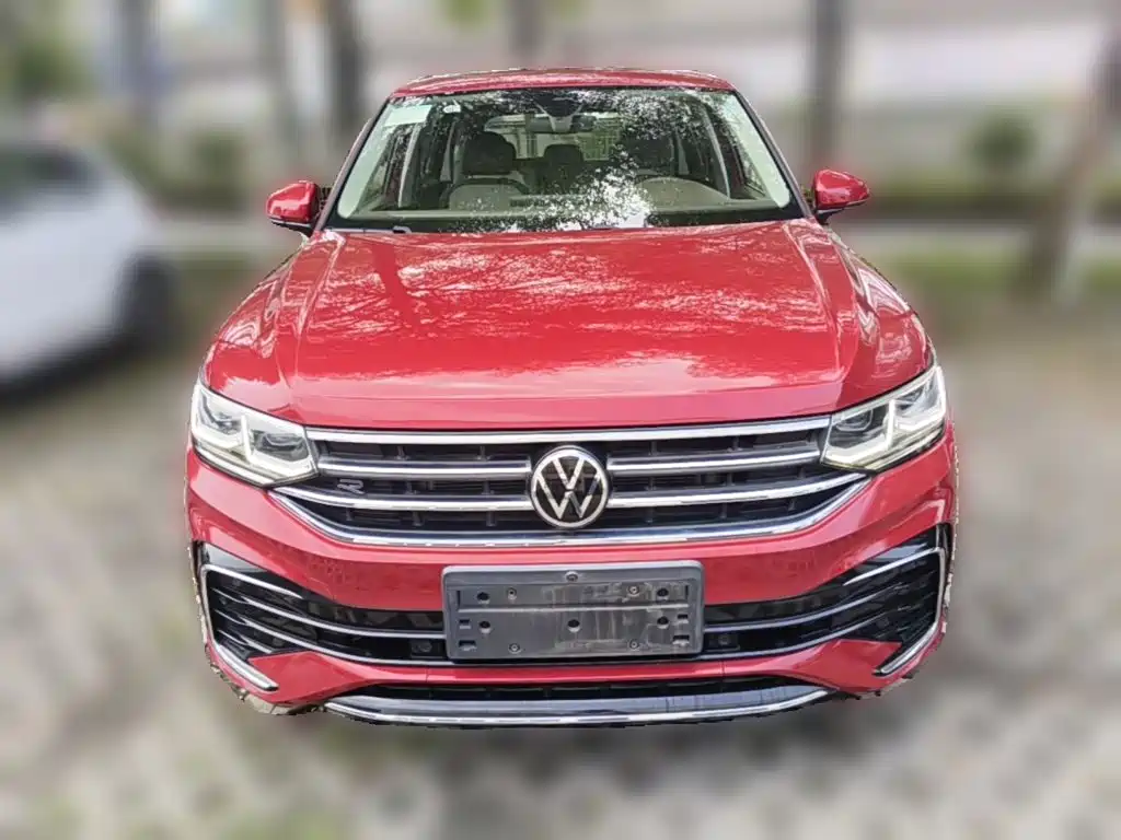 Фото 5 - Volkswagen Tiguan L