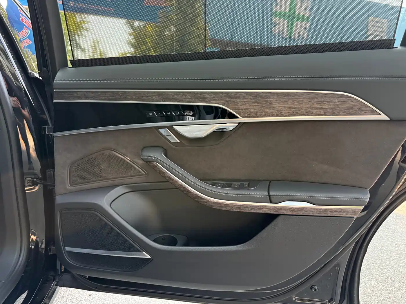 Audi A8 2025 2025 A8L 55 TFSI quattro Flagship